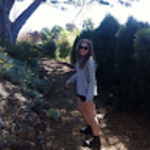 Meet your Posher, Laura